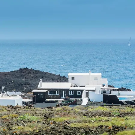 Ocean Eco Lodge *